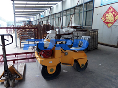 福瑞得機(jī)械座駕壓路機(jī)、手扶壓路機(jī)準(zhǔn)備發(fā)貨