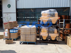 福瑞得今日發(fā)貨：外貿(mào)出口壓路機(jī)20臺(tái)；國內(nèi)訂購一臺(tái)激光整平機(jī)，13臺(tái)壓路機(jī)